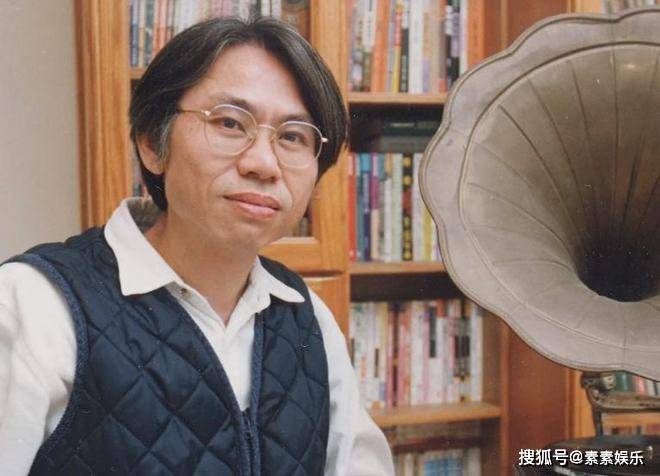 “爷孙恋”李坤城离世2年后,儿子李卓轩怒骂:他把路走死了
