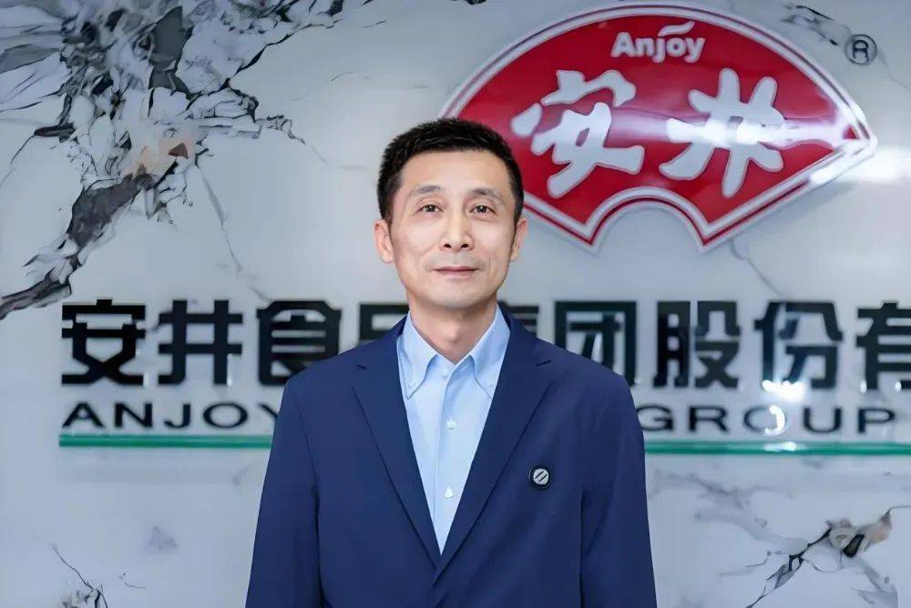 河南教师辞职卖鱼丸，年入14亿，秘诀只有8个字
