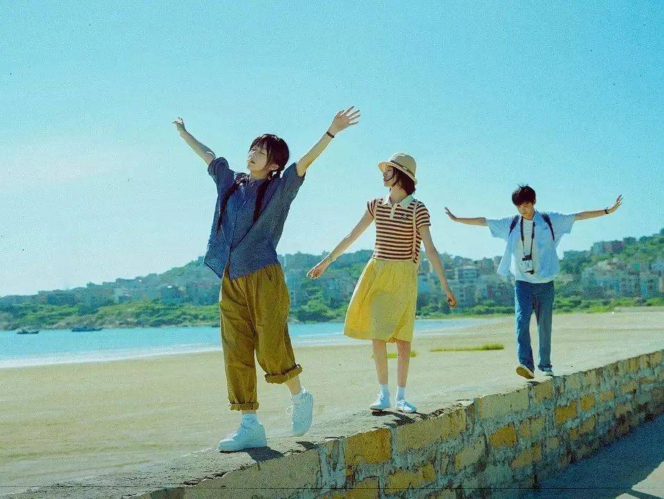 一到夏天,亮马河就成了北京中产的母亲河