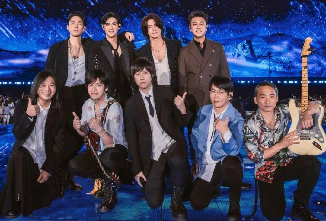 F4合体变“上春山2.0”,朱孝天服装站位都尴尬,曾公开承认不和