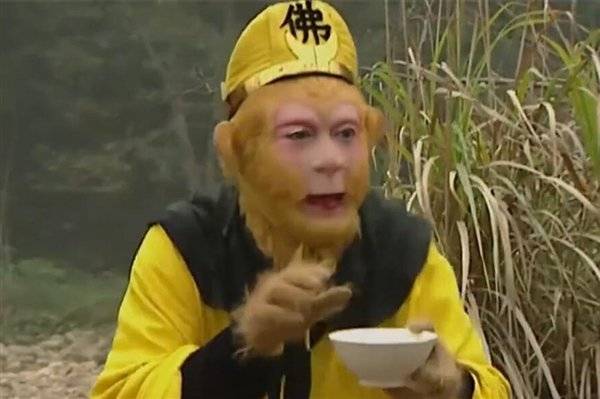 六小龄童亲临景区给现任“孙悟空”授艺