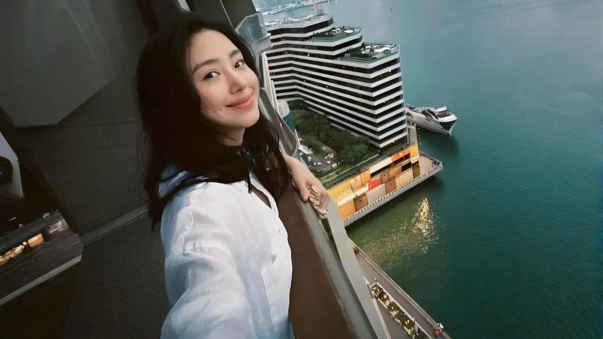大瓜:杨采钰疑似在香港已产子?