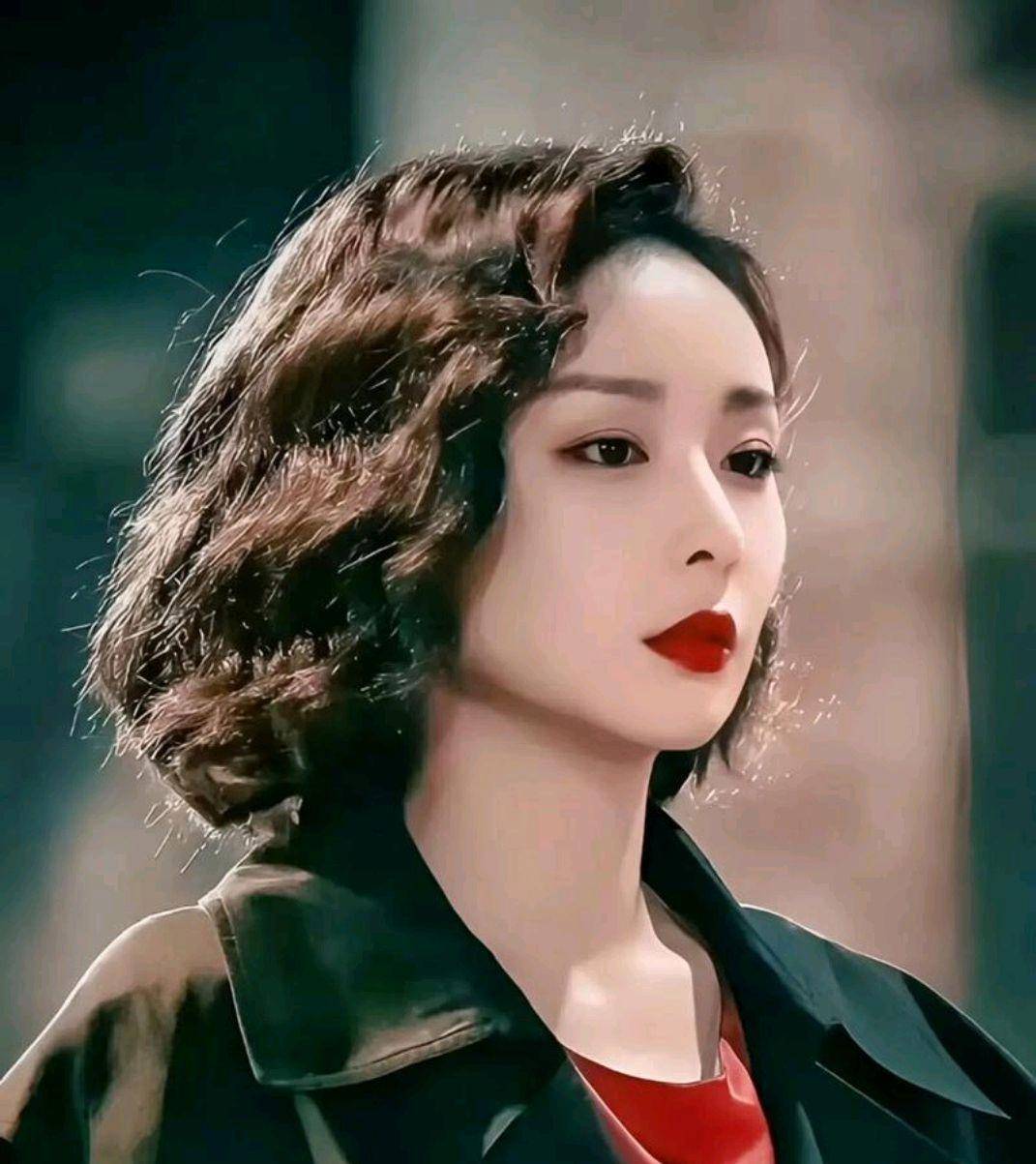 高叶：从“无名龙套”到“顶流戏骨”，16年演艺生涯的蜕变！
