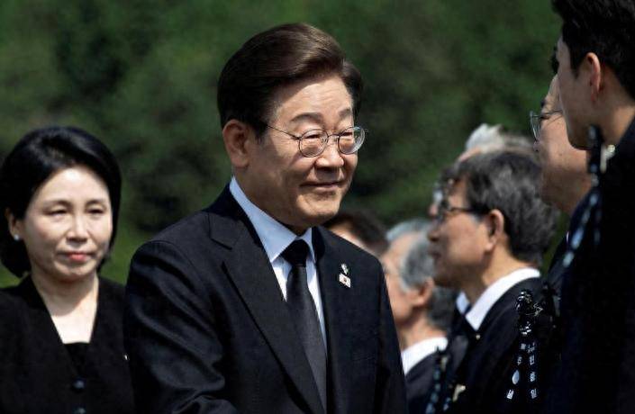 李在明下令大赦天下，韩国总统有仇必报，唯独要把尹锡悦逼上绝路