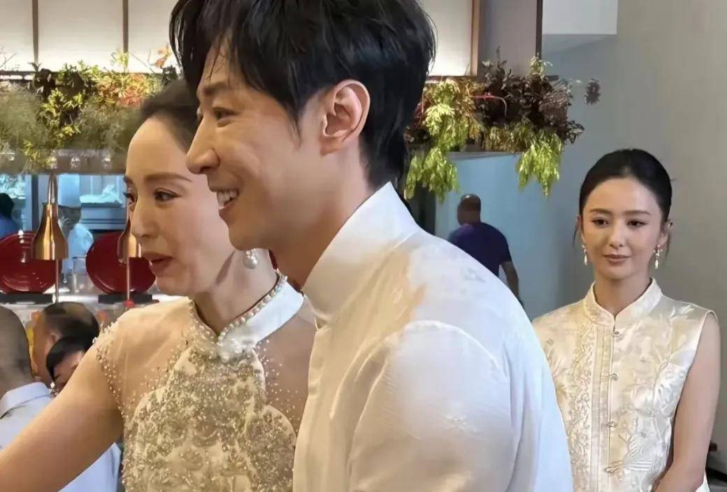 董璇不想办婚礼！全程被张维伊和亲妈推着走，又被道德绑架妥协了