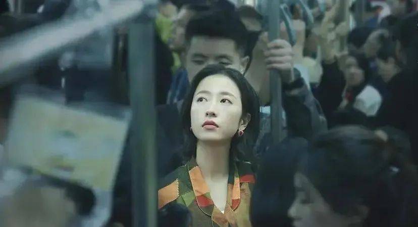 上千万人抢着上岸，他们却主动扔了铁饭碗