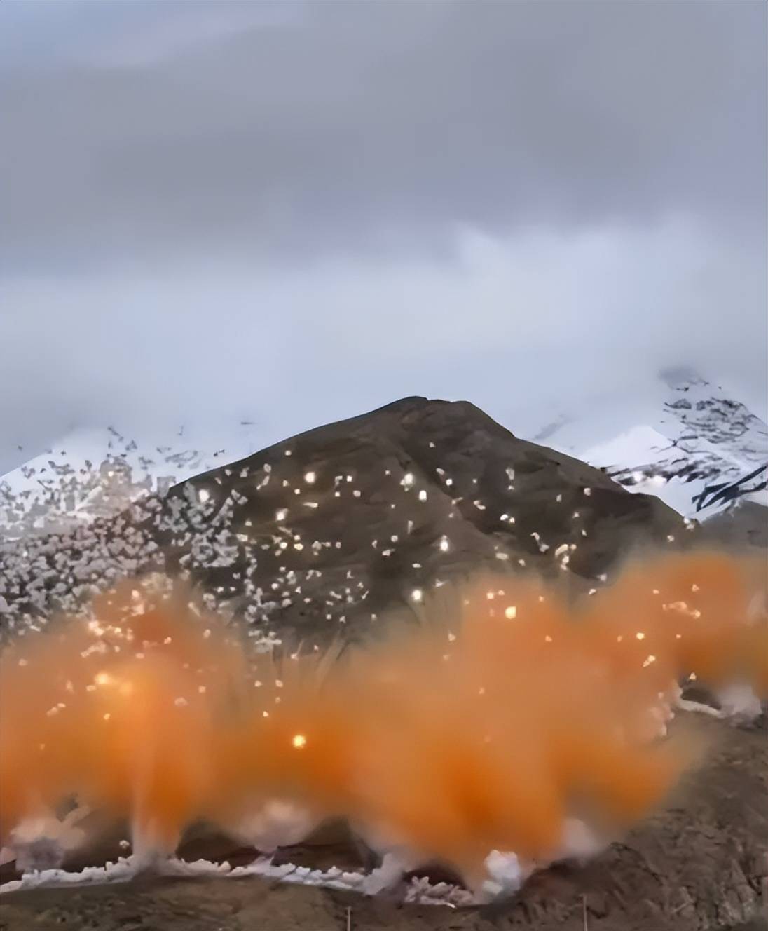 蔡国强烟花事件升级!被曝致敬西方艺术,活动曾被法国日本拒绝