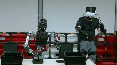 《金刚狼》《权游》供应商分拆机器人数据业务，腾讯、字节大牛加入 | 智能涌现独家