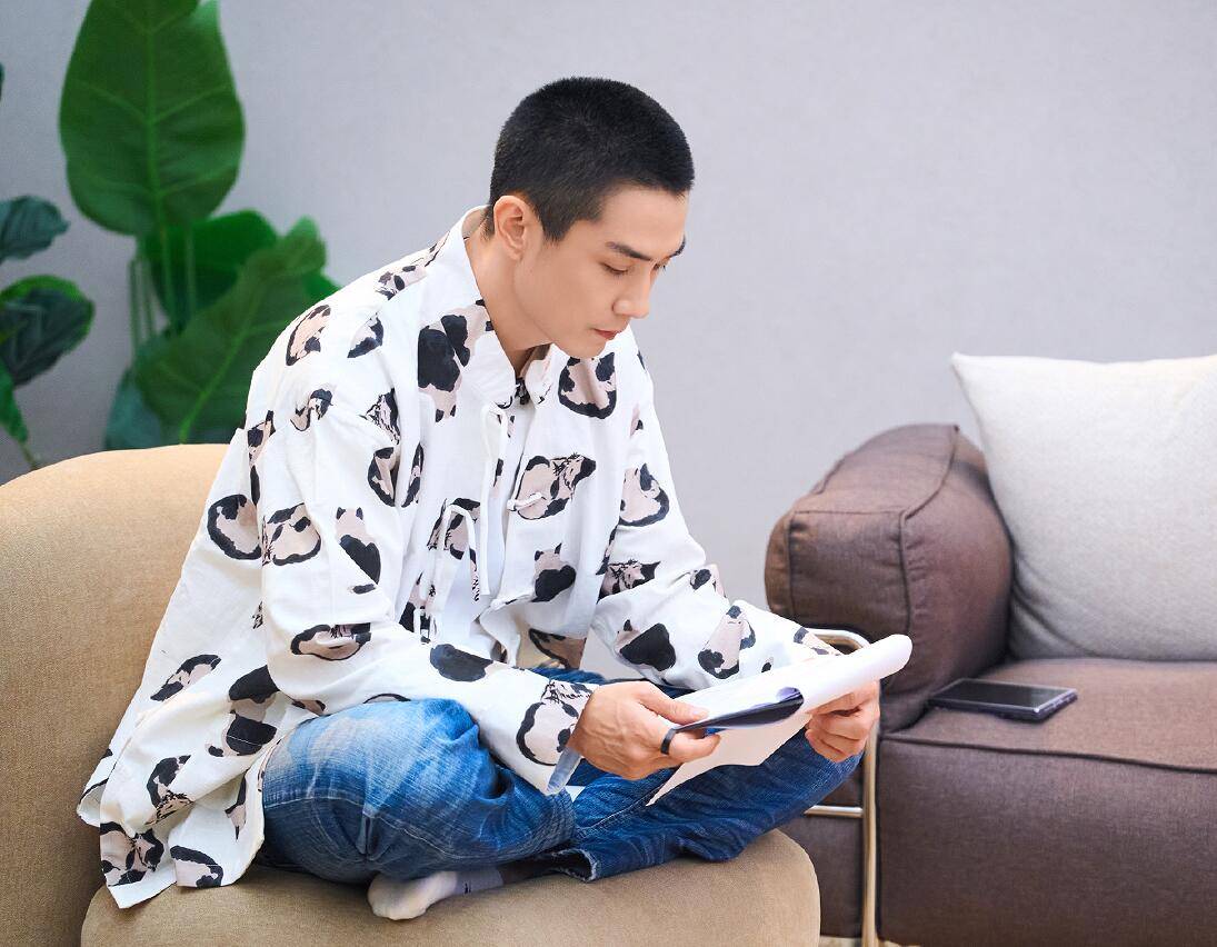 李承铉的“不合常理”，让观众看到了真人秀有多假