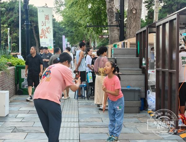 该说不说，新民大街今晚让人意犹未尽！(图6)
