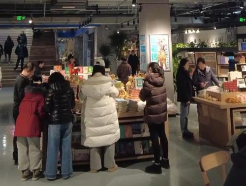 太!火!了!“这有书”凭实力刷屏(图3)