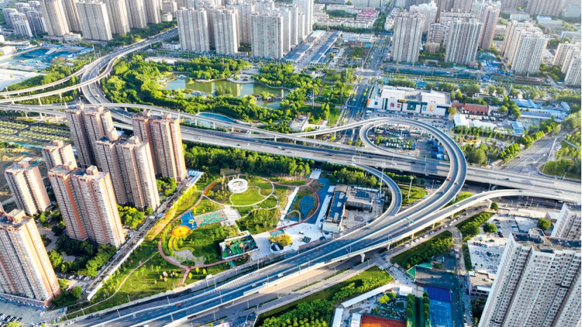 ​路网“精织” 构筑城市新格局 不断刷新群众出行的“幸福指数”