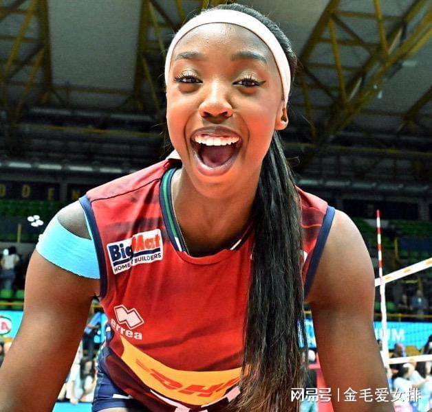 意大利土耳其都有出色新人：乔瓦尼尼一传出色，卡鲁塔苏进攻暴力