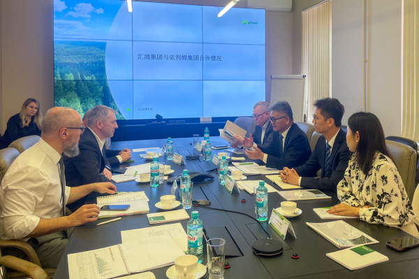 汇鸿中天公司考察欧亚市场 亮相阿斯塔纳展会彰显创新实力