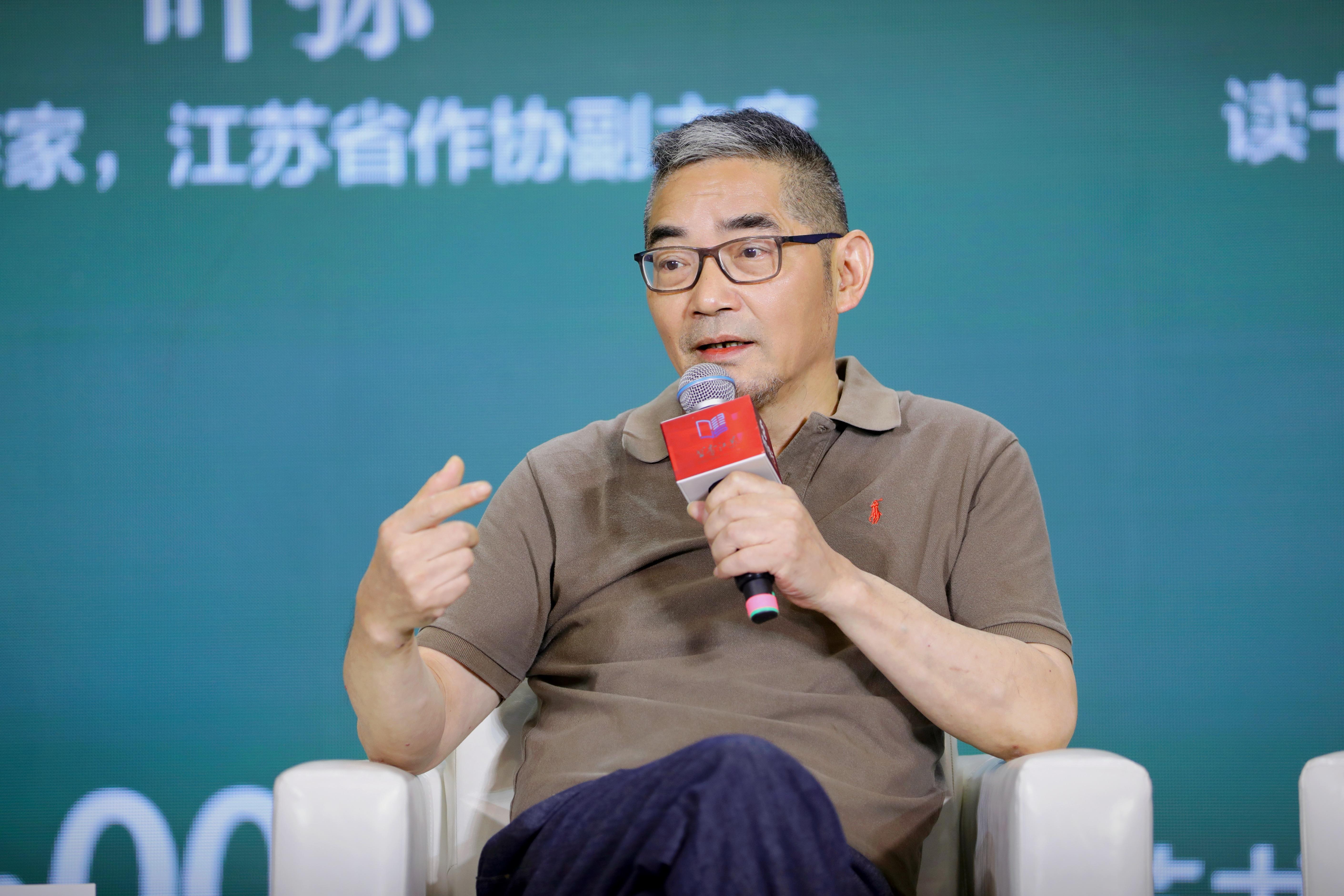 专访苏童｜从逃离苏州到为故乡骄傲，文学里的城与人从未分离