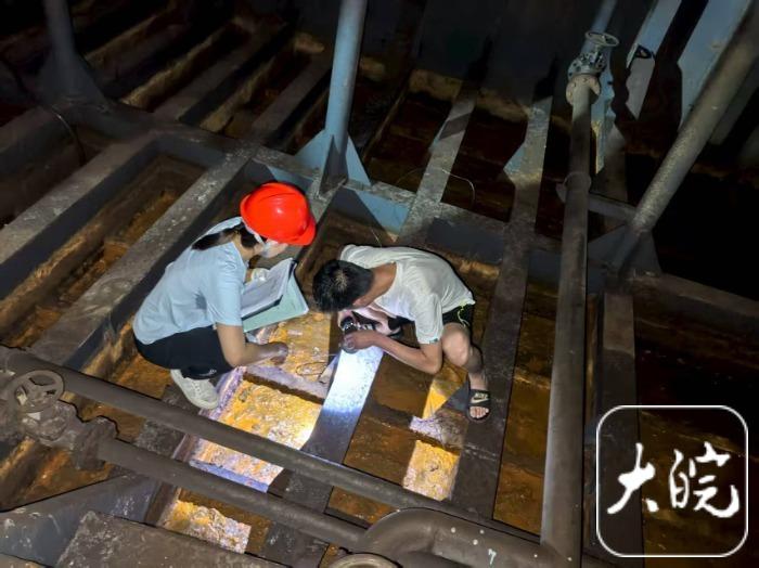 高温下的劳动者｜ 女验船师陈梦：每年为近两百艘轮船做“体检 ”
