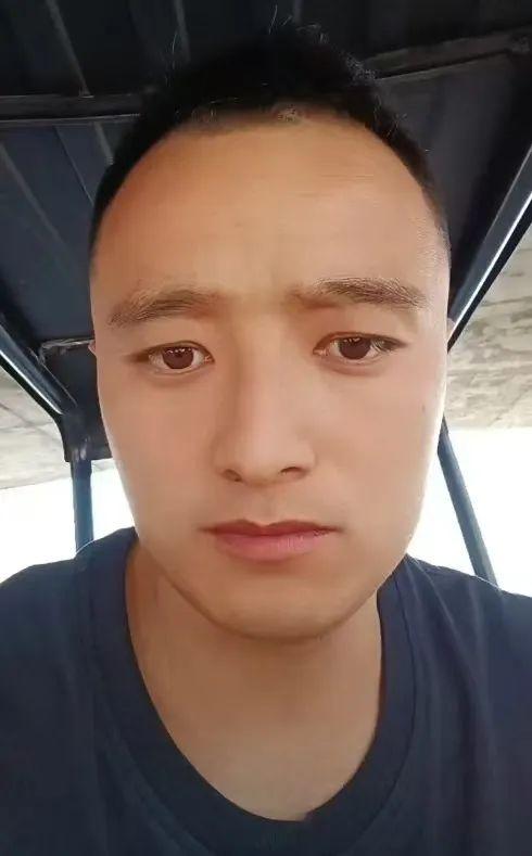 为救落水儿童献出生命 34岁的李静毅遗体被找到