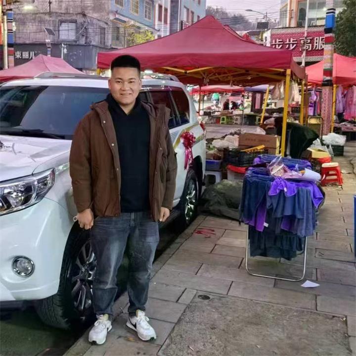 鸡冠岩上，青春永铸｜追记“全国见义勇为模范群体”邓璞、项姚兴