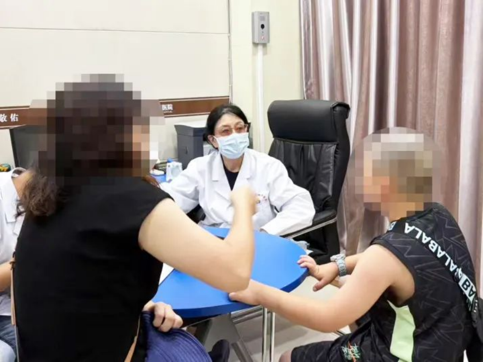 资深专家坐诊济南中医白癜风医院 为患者精准打造祛白方案