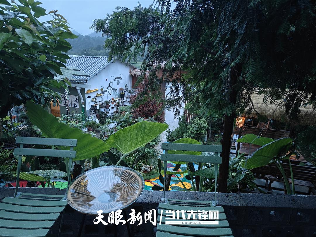 凉爽气候 民宿升级 贵安圈粉银发旅居客