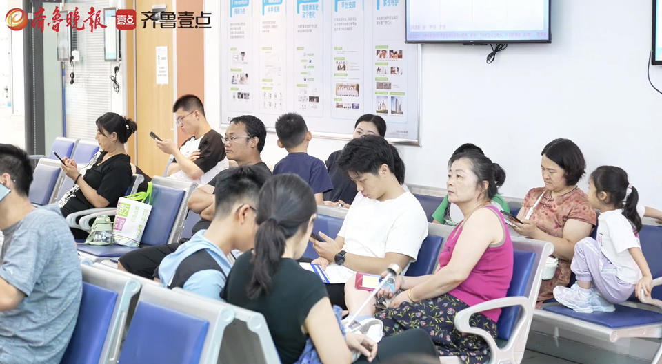 日照爱尔眼科医院：暑假成青少年近视高发期，专家提醒需及时干预