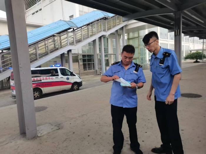 生死时速！老人返乡途中突发脑梗，铁路医护紧急救援
