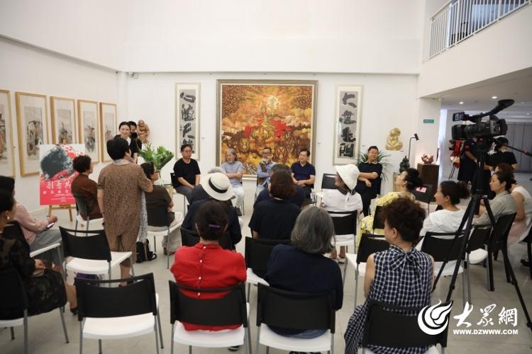 关玉良精品艺术展暨品鉴交流沙龙在烟台启幕