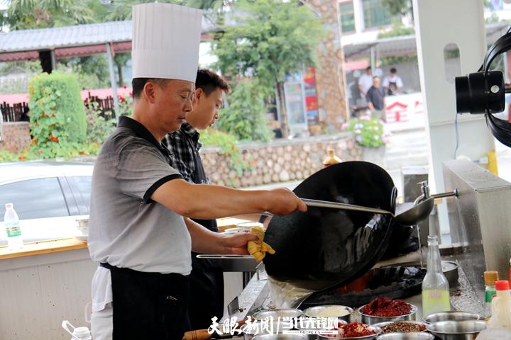 一年创收2000万元，这个村藏不住了