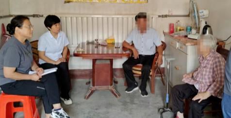 国寿担当暖人心——中国人寿平原县支公司走访慰问高龄老人