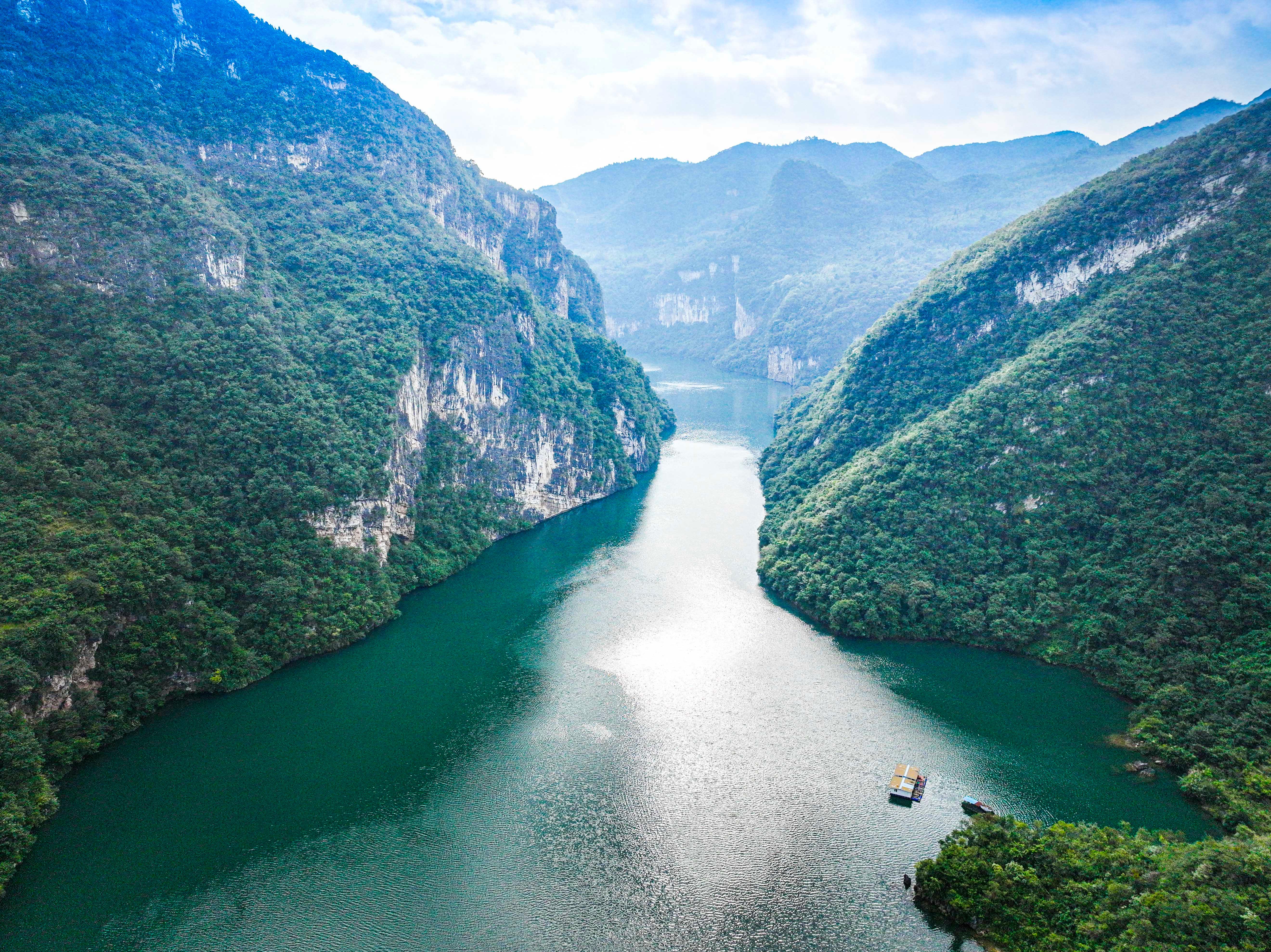 【天眼影像】贵州黔西：幽深峡谷风景美