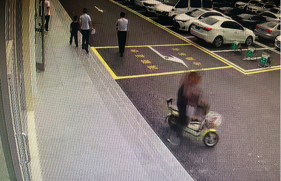 暖心！农行蒙阴县支行员工及时帮助走失男童找到家人