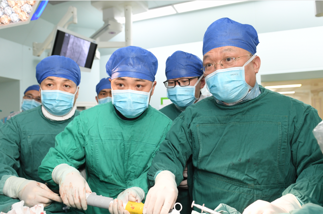 全国首批受益患者之一！国产自主研发TAVR技术成功救治76岁危重患者