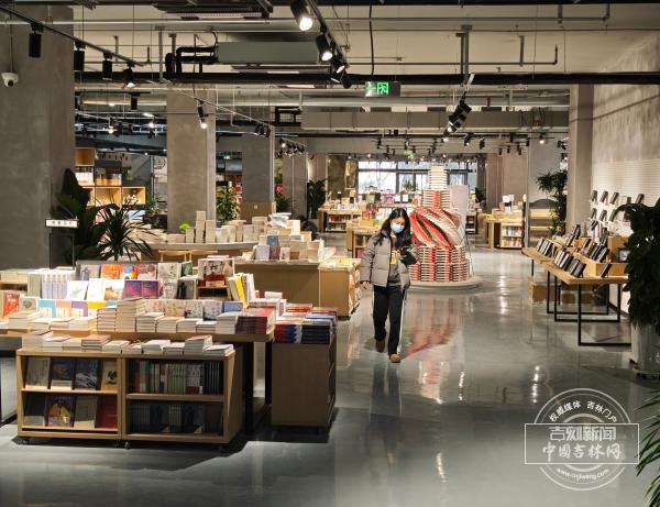 不止读书!“这有书”解锁城市文化生活新玩法