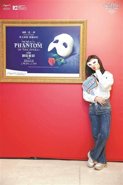 一部大戏“撬动”一个周末