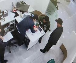 农行城西支行：绿色通道暖夕阳 全程陪伴显温情