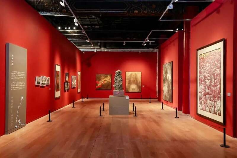 “伟大征程——纪念长征胜利90周年暨长征国家文化公园主题艺术展”在太庙艺术馆开幕