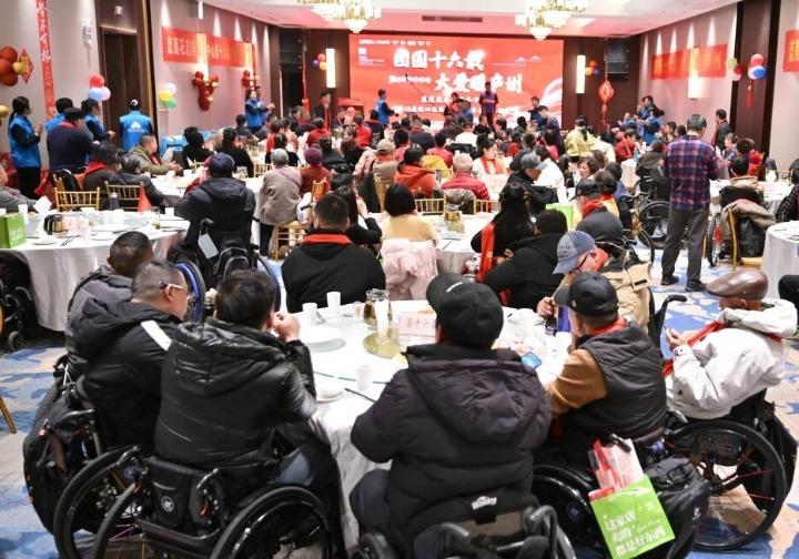 大皖正能量|101位残障人士在合肥一起吃免费团圆饭,已连续举办16年