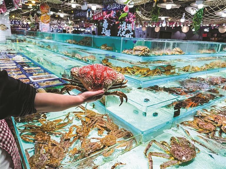 生鲜市场里的海陆空