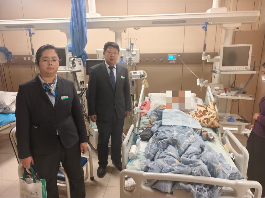 金融服务进病房，贾黄农行暖心守护重症病人
